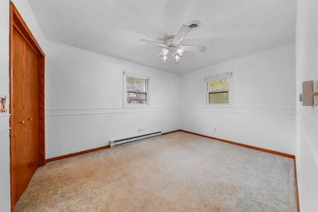 385 S Kankakee Street, Coal City, IL 60416