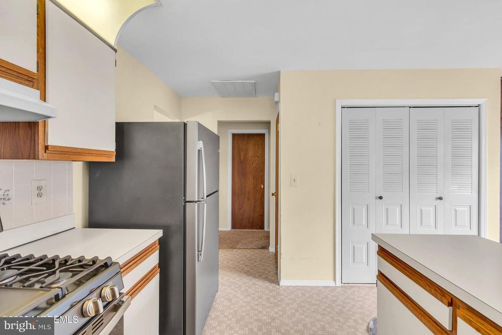 Image 16 of property listing at 46 CARMACKS WAY, Toms River, NJ 08757