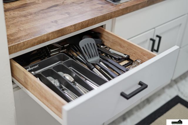 1901 S 28th Street, Lincoln, NE 68502