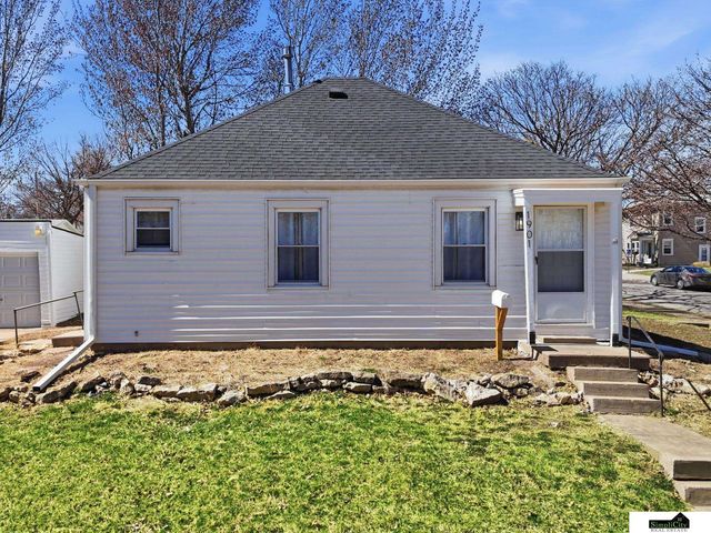 1901 S 28th Street, Lincoln, NE 68502