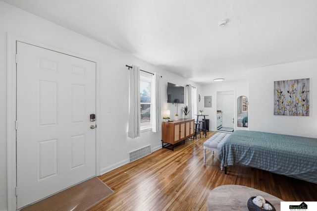 1901 S 28th Street, Lincoln, NE 68502