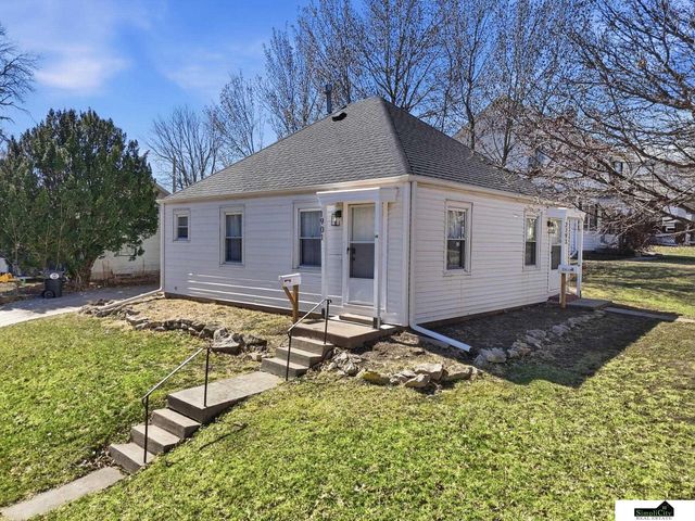 1901 S 28th Street, Lincoln, NE 68502