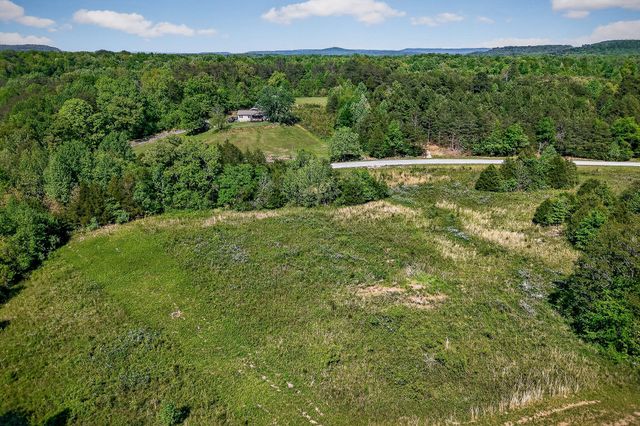 305 Caney Bend Rd, Doyle, TN 38559