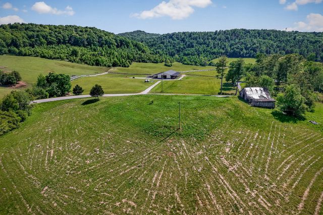 305 Caney Bend Rd, Doyle, TN 38559