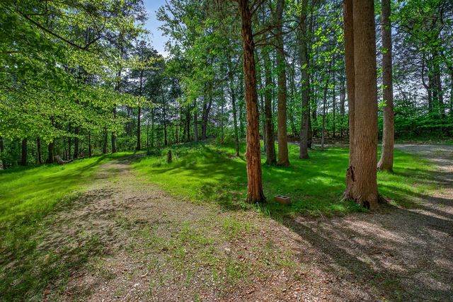 305 Caney Bend Rd, Doyle, TN 38559