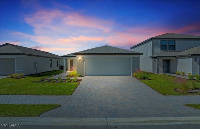 1026 Caloosa Breeze DR, Labelle, FL 33935