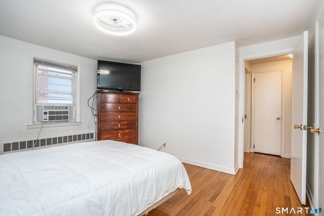 422 South Main Street, West Hartford, CT 06110