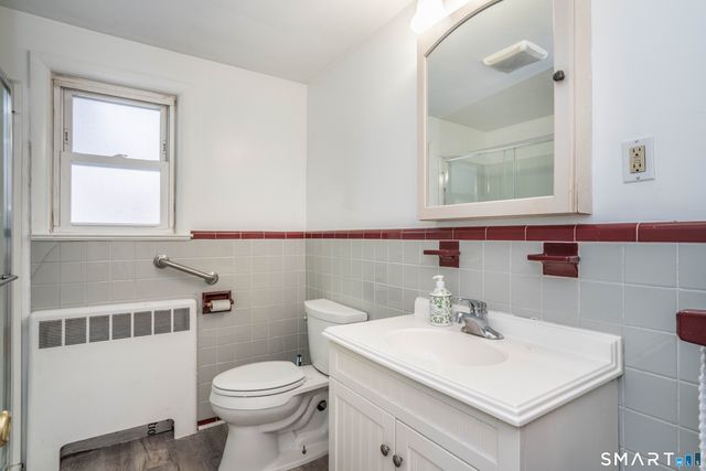 422 South Main Street, West Hartford, CT 06110