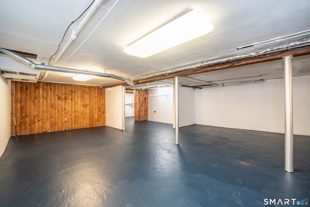 422 South Main Street, West Hartford, CT 06110