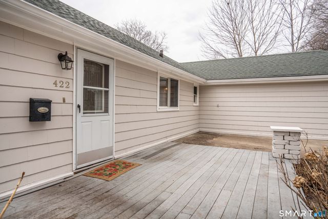 422 South Main Street, West Hartford, CT 06110