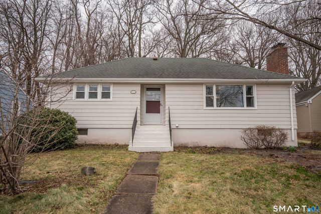 422 South Main Street, West Hartford, CT 06110