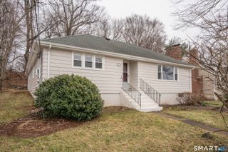 422 South Main Street, West Hartford, CT 06110