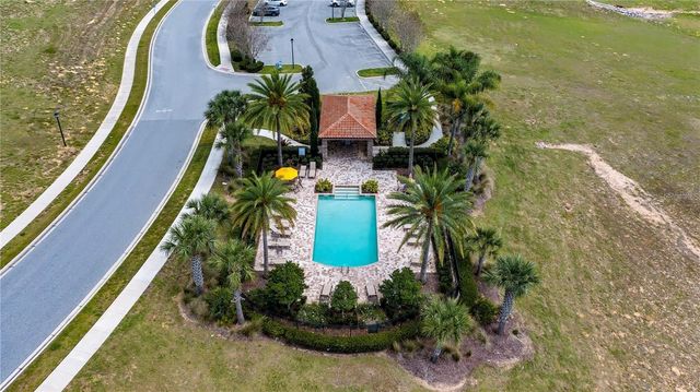 7047 OXBOW ROAD, Minneola, FL 34715