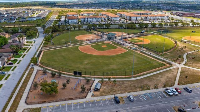 7047 OXBOW ROAD, Minneola, FL 34715