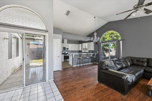 1335 Trevor Way, Roseville, CA 95678