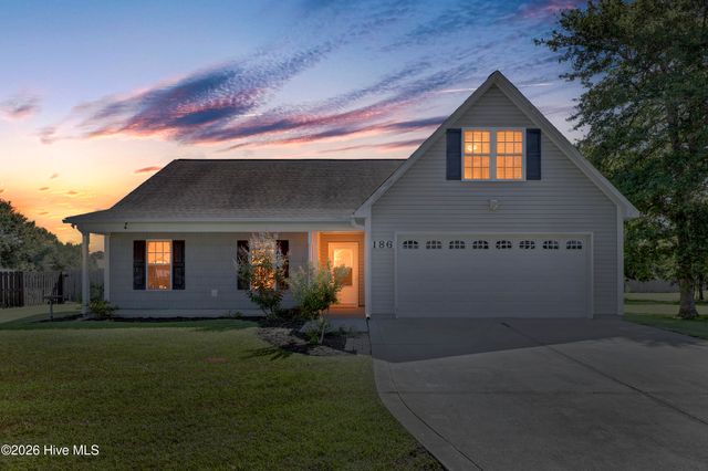 186 Windfield Lane, Holly Ridge, NC 28445