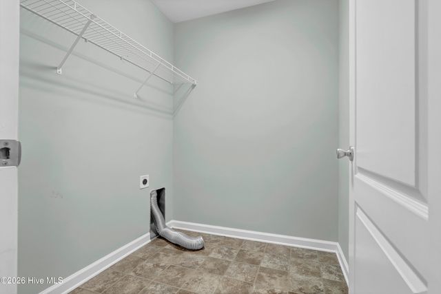 186 Windfield Lane, Holly Ridge, NC 28445