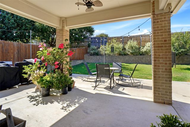 7337 Lake Rock Drive, Fort Worth, TX 76179