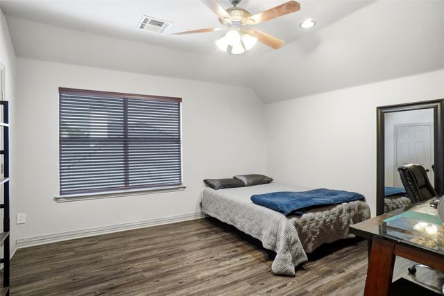 7337 Lake Rock Drive, Fort Worth, TX 76179