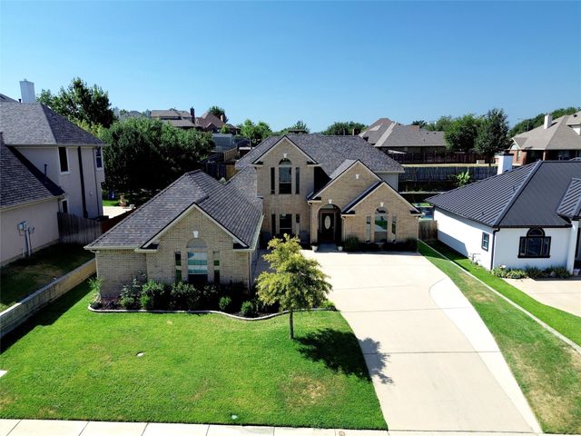 7337 Lake Rock Drive, Fort Worth, TX 76179