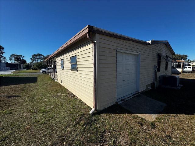 1003 OREN AVENUE, Lady Lake, FL 32159