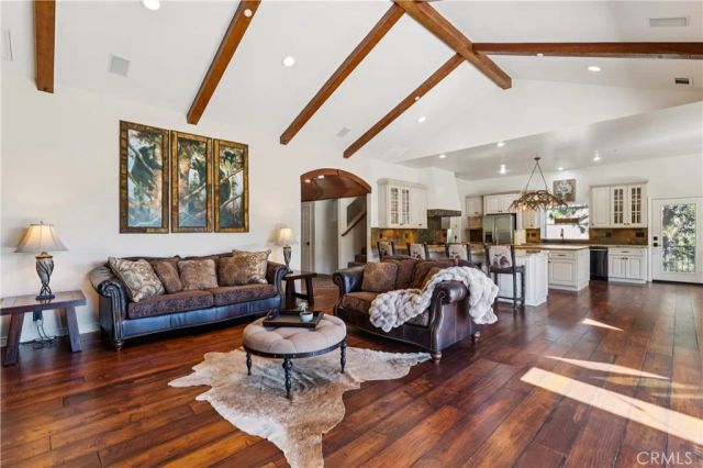 191 S Fairway, Lake Arrowhead, CA 92352