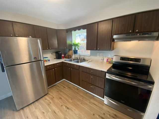 57 Seneca Dr, Mt Lebanon, PA 15228