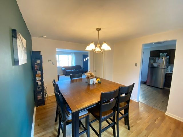 57 Seneca Dr, Mt Lebanon, PA 15228