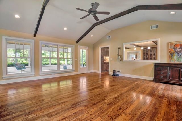 2859 Cedar Hill Drive, Fayetteville, AR 72703
