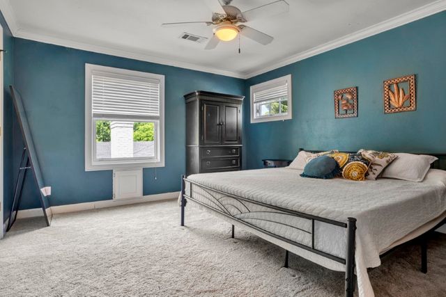 2859 Cedar Hill Drive, Fayetteville, AR 72703