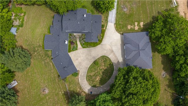 2859 Cedar Hill Drive, Fayetteville, AR 72703