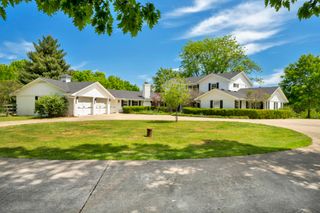 2859 Cedar Hill Drive, Fayetteville, AR 72703