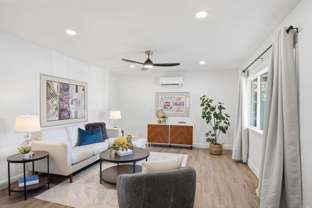 1913 S California St, Stockton, CA 95206