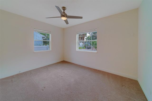 225 36TH AVENUE NE, St Petersburg, FL 33704