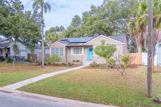 225 36TH AVENUE NE, St Petersburg, FL 33704