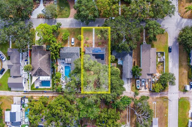 225 36TH AVENUE NE, St Petersburg, FL 33704