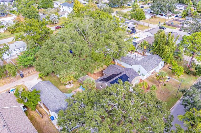 225 36TH AVENUE NE, St Petersburg, FL 33704