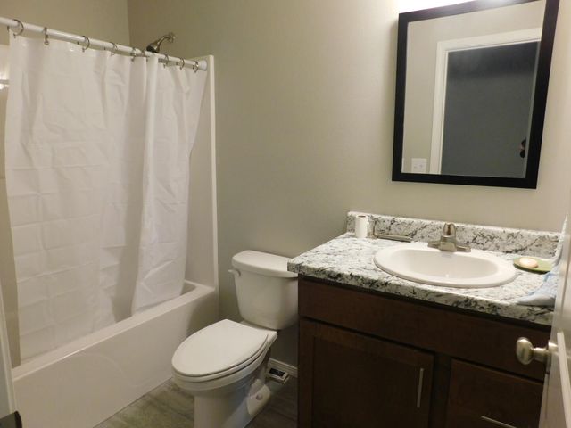 1210 Abbey St., Monett, MO 65708