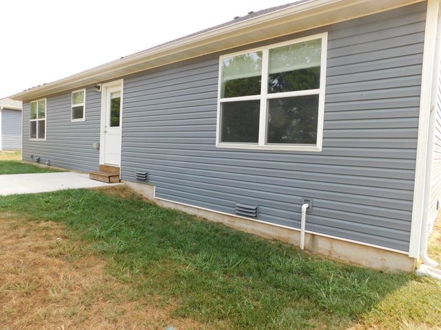 1210 Abbey St., Monett, MO 65708