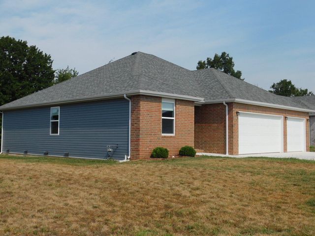 1210 Abbey St., Monett, MO 65708