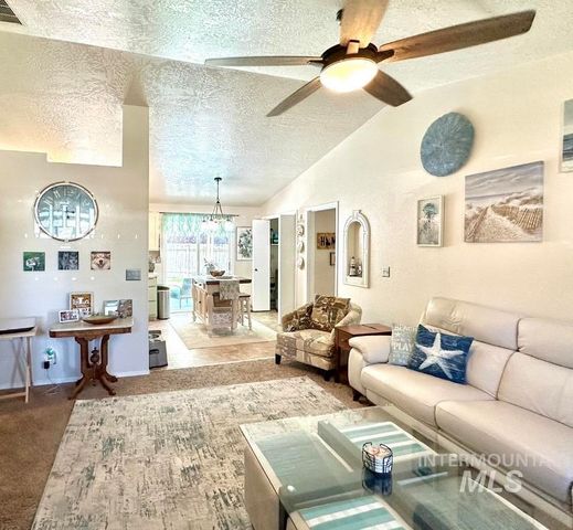 2472 N Maxie Way, Meridian, ID 83646