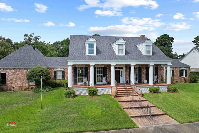 203 Azalea Way, Marshall, TX 75672