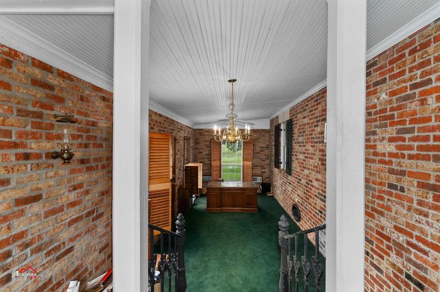 203 Azalea Way, Marshall, TX 75672