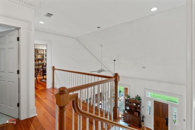 203 Azalea Way, Marshall, TX 75672