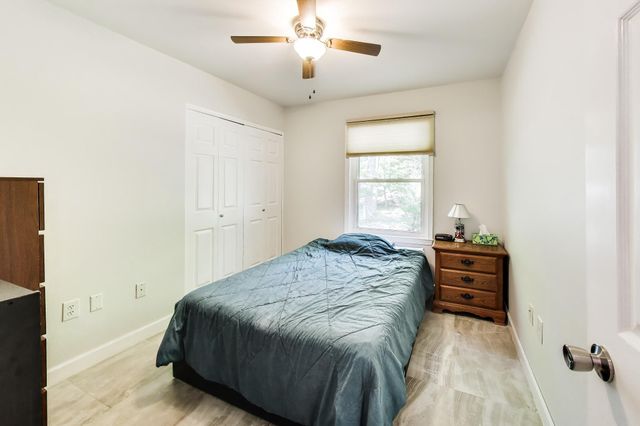 6670 HORSESHOE DR, La Plata, MD 20646