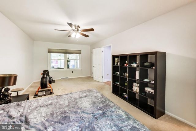 6670 HORSESHOE DR, La Plata, MD 20646