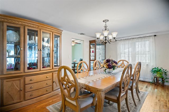 16 Bruce Drive, South Setauket, NY 11720