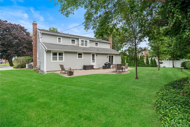 16 Bruce Drive, South Setauket, NY 11720