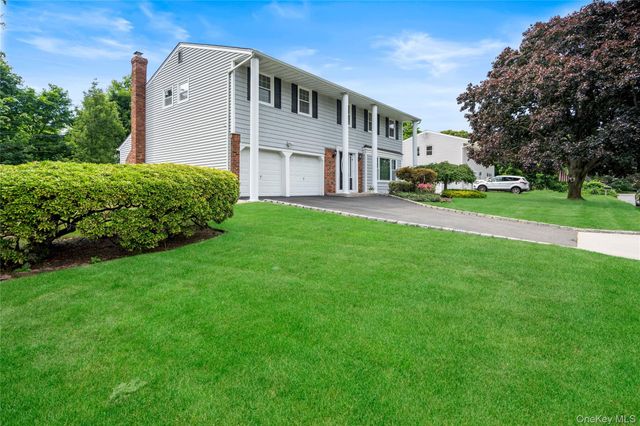 16 Bruce Drive, South Setauket, NY 11720