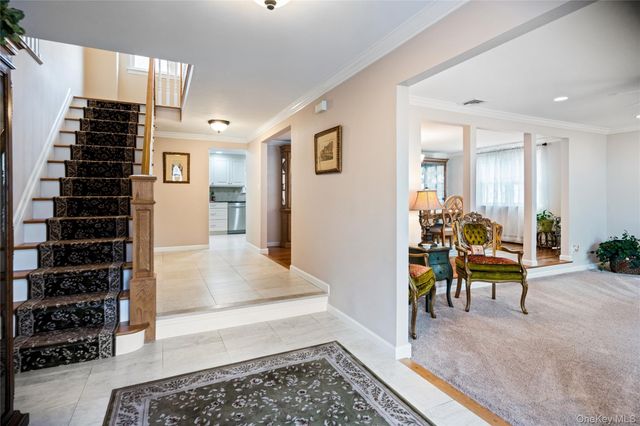 16 Bruce Drive, South Setauket, NY 11720